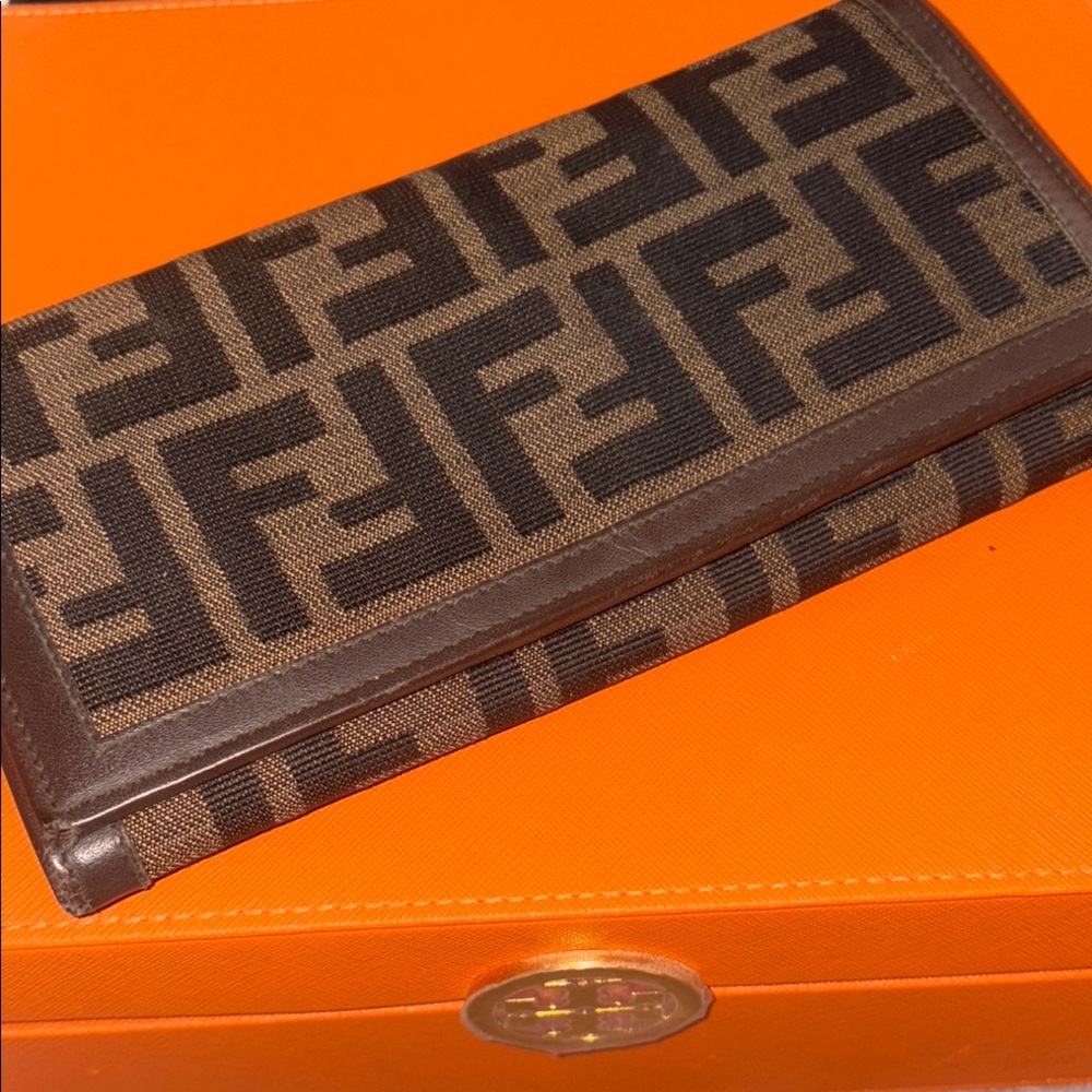 Fendi Iconic Brown and Black FF Monogram Key & Card Holder
